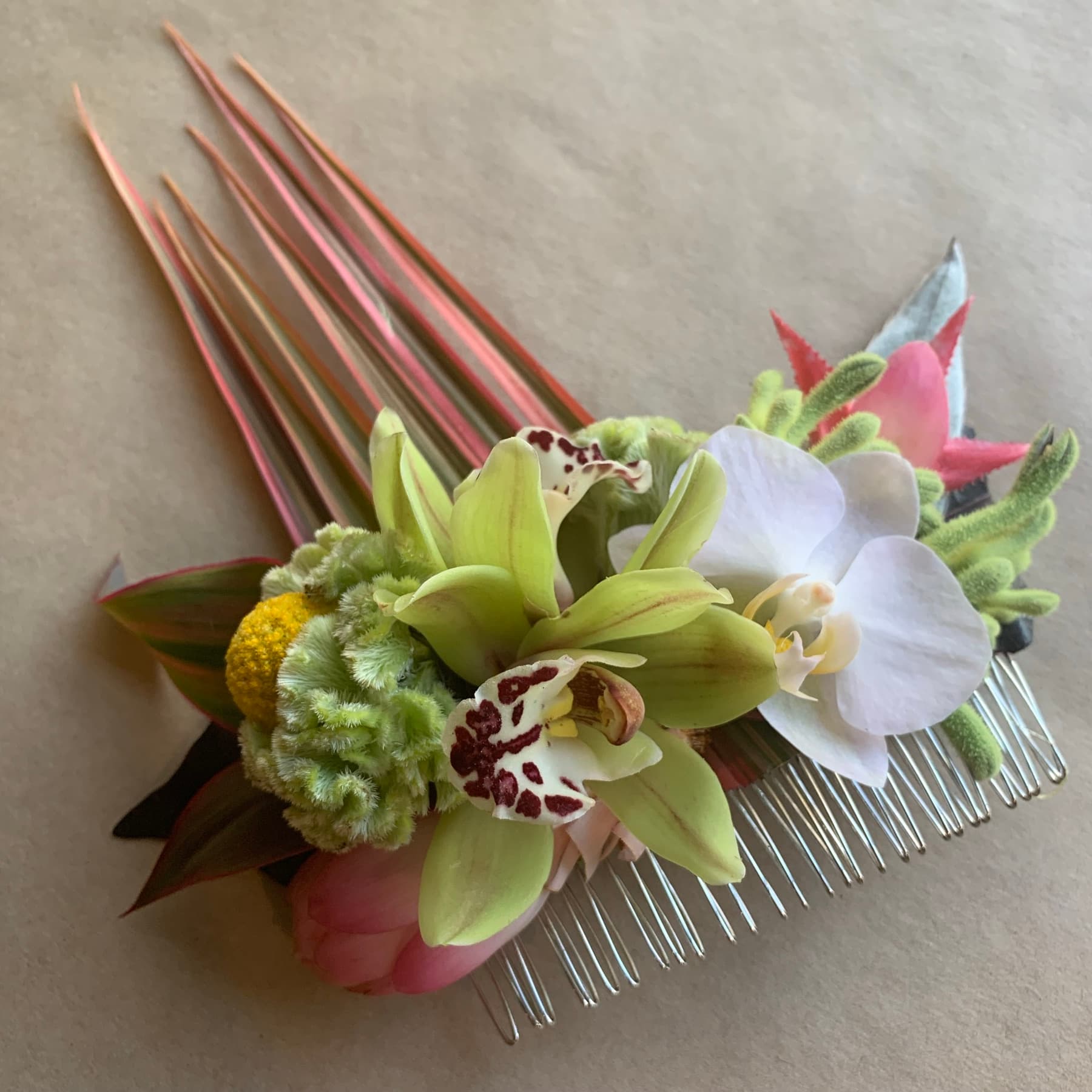 Tropical flower accessory with colorful petals
